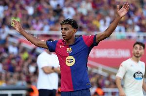 亚马尔在国王杯决赛助攻双响，梅西曾在2016年&amp;2018年两次做到