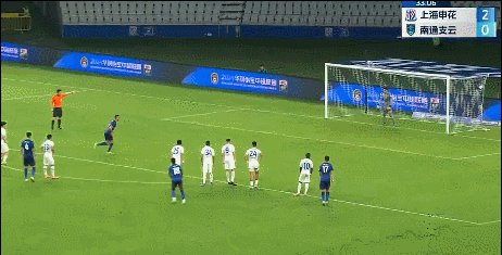 1723297921753076347.gif 路易斯.gif